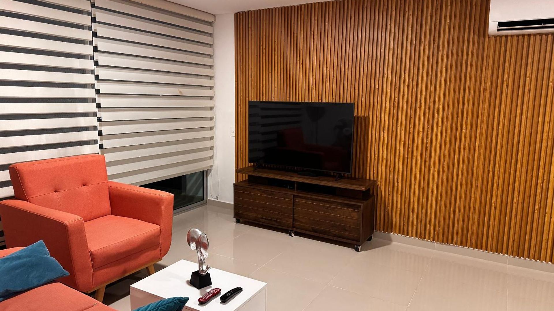 Acogedor Marbella Ideal Familias Mínimo 2 Días Apartamento Cartagena